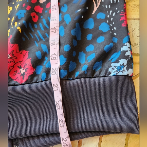 ADIDAS x Farm Rio 2016 Retired Coral Reef Floral Brazil HTF Track Jacket M NWOT - Picture 14 of 15